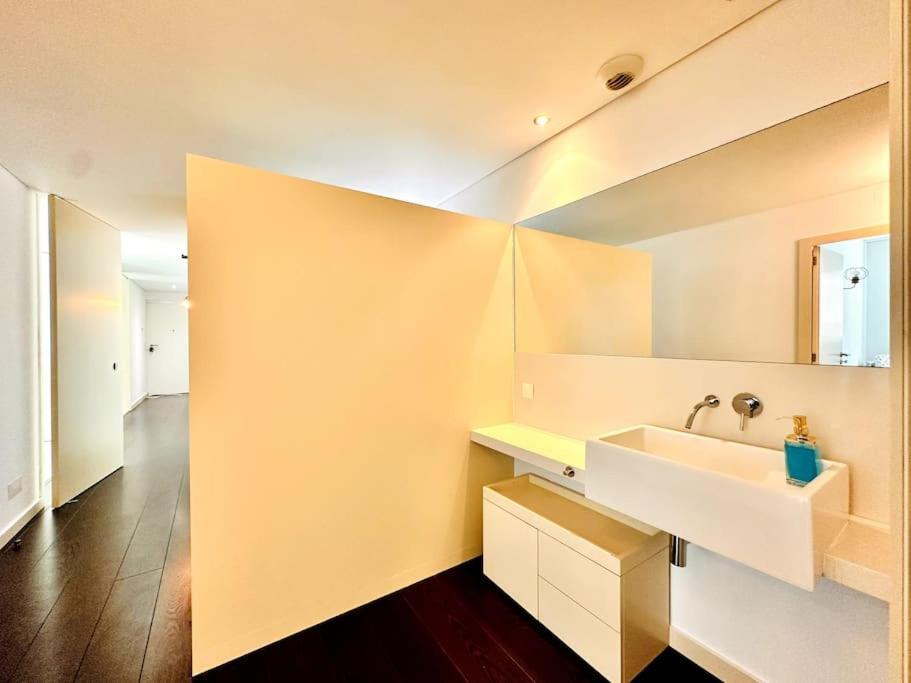 Marina Expo Apartment Lisbon Exterior photo